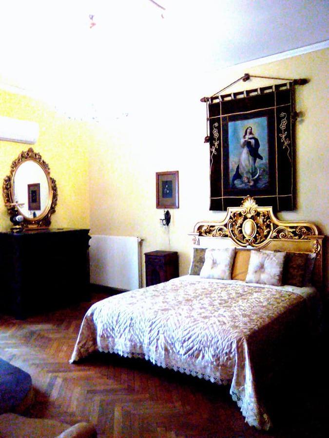 Deluxe Double Room Bath